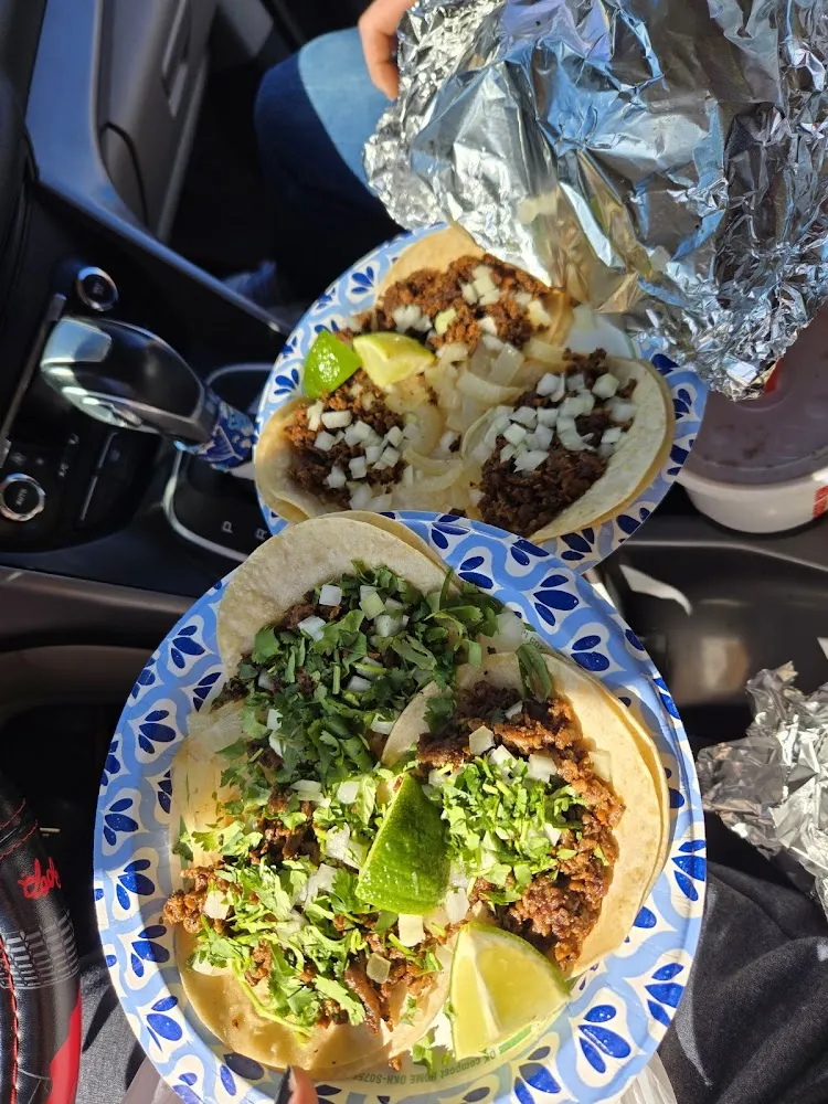 Asada and Carnitas Tacos